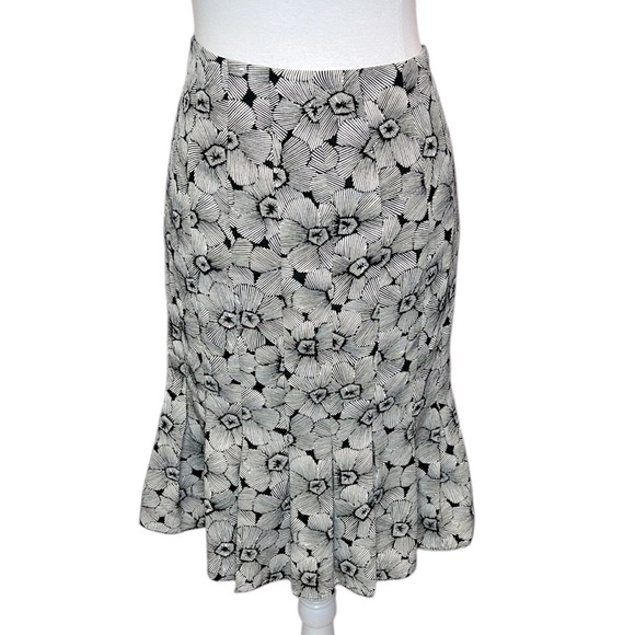 Doncaster Silk Floral Black and White Skirt - Picture 1 of 5
